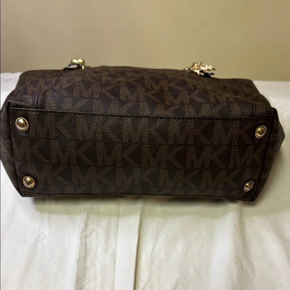 Michael Kors Jet‎ Set Travel Tote w/ Hummingbird Charm – Brown MK Monogram